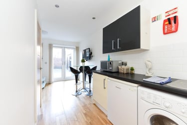 1 bed studio, Brookland Rd, Clarendon Park, Leicester, LE26BH - Image 12